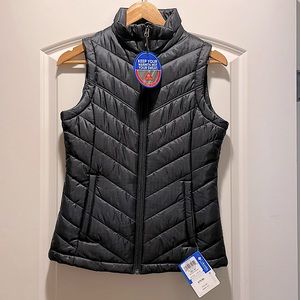 🎅🏼 🎁 NWT XS Columbia Vest!!! 🎉
